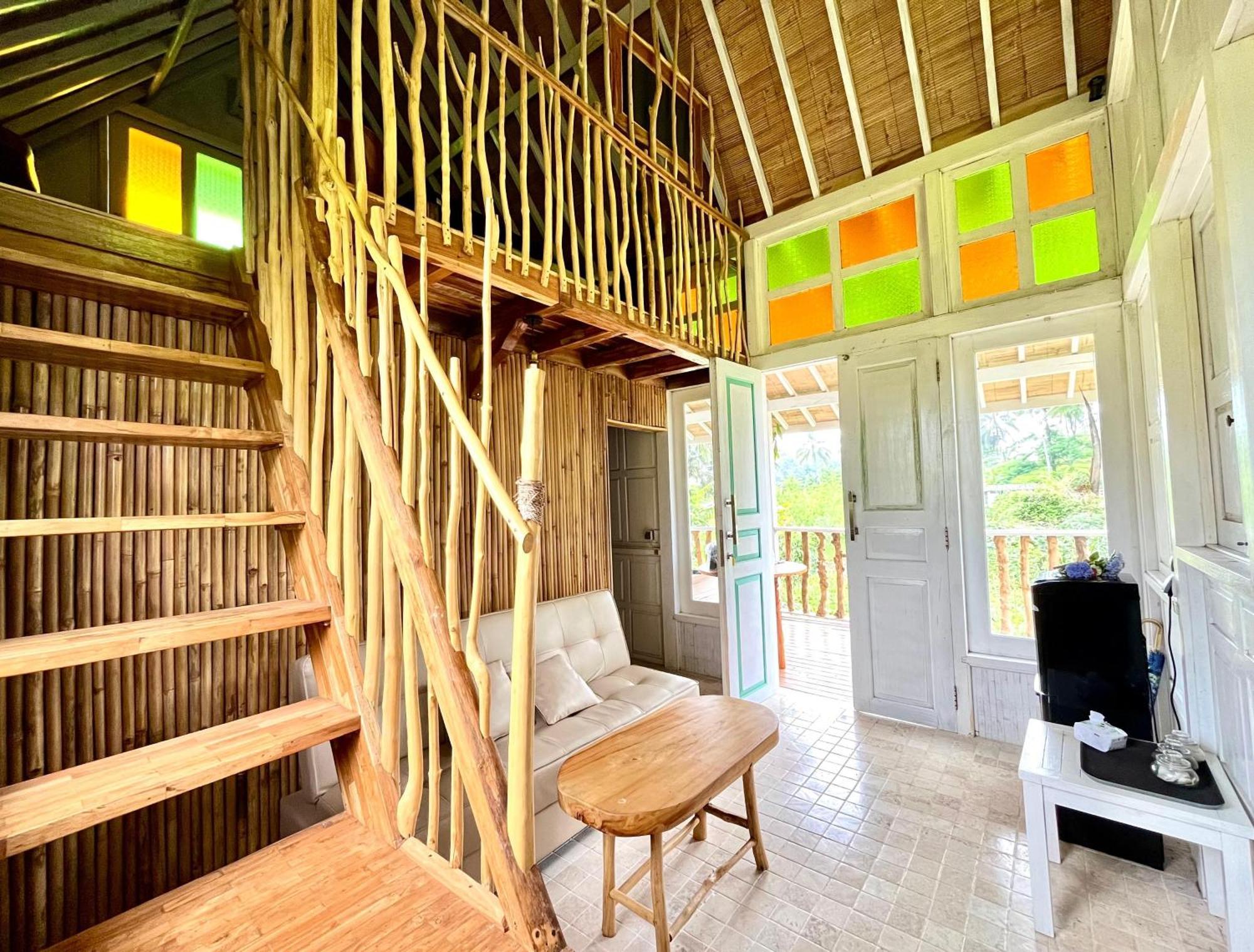 Pondok Is Oke Villa Scenic View Banyuwangi  Eksteriør billede